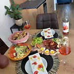 Nyaraló Wine Mak