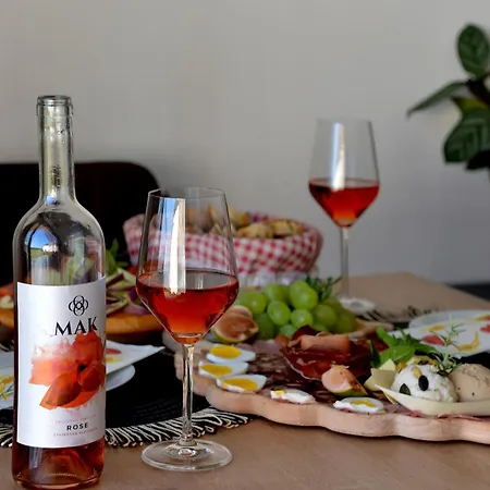 Wine Mak Hébergement de vacances Maribor