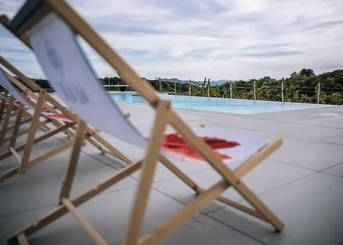 Wine Mak Holiday home *